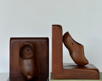 Vintage Wooden Clog Bookends Dutch Style Bookshelf Decor