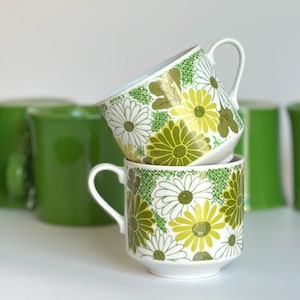 Vintage Tea Cups Mugs Groovy Green Yellow White Flowers Retro Kitchen Mid Century