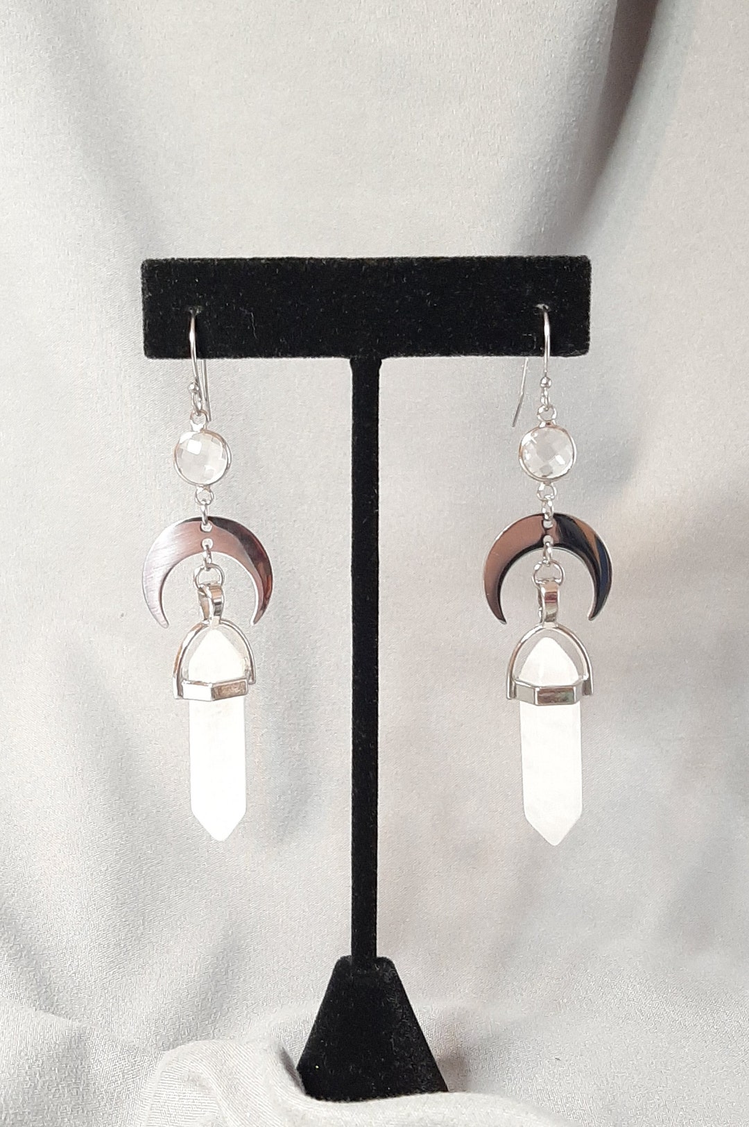 Ahsoka Inspired Earrings/ahsoka White Kyber Crystal Inspired Earrings