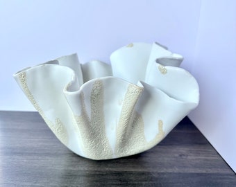 Wavy Bowl | Decorative Coffee Table Bowl | Decorative Centerpiece | Handmade ceramic bowl | Coffee table decor | Handmade Pottery