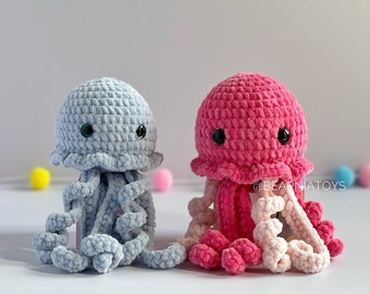PATTERN: crochet jellyfish, jellyfish plushie, under the sea creatures, low-sew crochet pattern