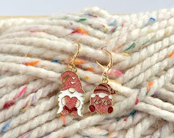 Juego de 2 marcadores de punto de gnomo: bonitos accesorios para tejer y hacer crochet, regalo hecho a mano para tejedores, regalo único de crochet.