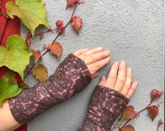 Elegant arm warmers, lace wrist warmers lined with fleece