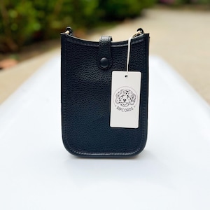 Borsa a tracolla in pelle vegana nera, piccola borsa da viaggio estiva per cellulare, mini custodia per cellulare, portapassaporto, borsa da crociera per le vacanze