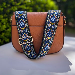Leather purse with colorful strap sale