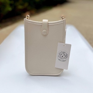 Piccola borsa a tracolla in pelle vegana bianca, mini borsa da viaggio estiva per cellulare, porta passaporto, porta documenti, borsa da passeggio per le vacanze in crociera
