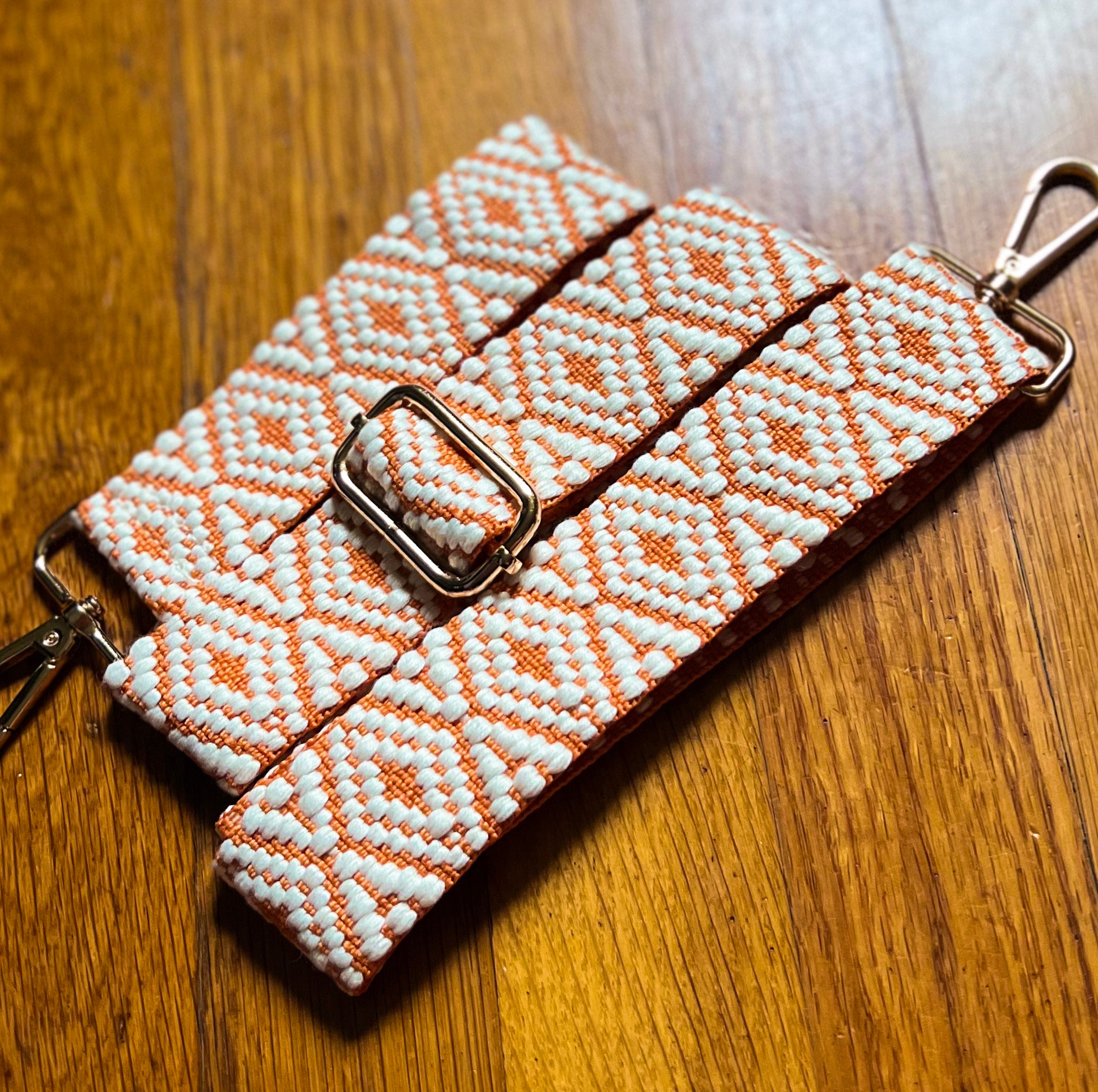 Colorful Orange Guitar Crossbody Purse Strap, Stripe Pattern Summer Handbag Replacement, Adjustable Camera Phone Sling - White Cream Zigzag