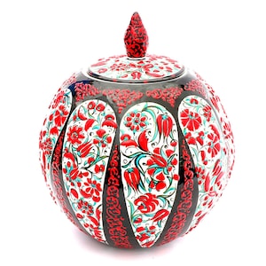 8'' Iznik Ceramic Jar with Lid - Iznik Ceramic - Turkish Ceramic Art-Home Decoration- Turkish Pottery 8''/20 cm Height-Ottoman Ceramic