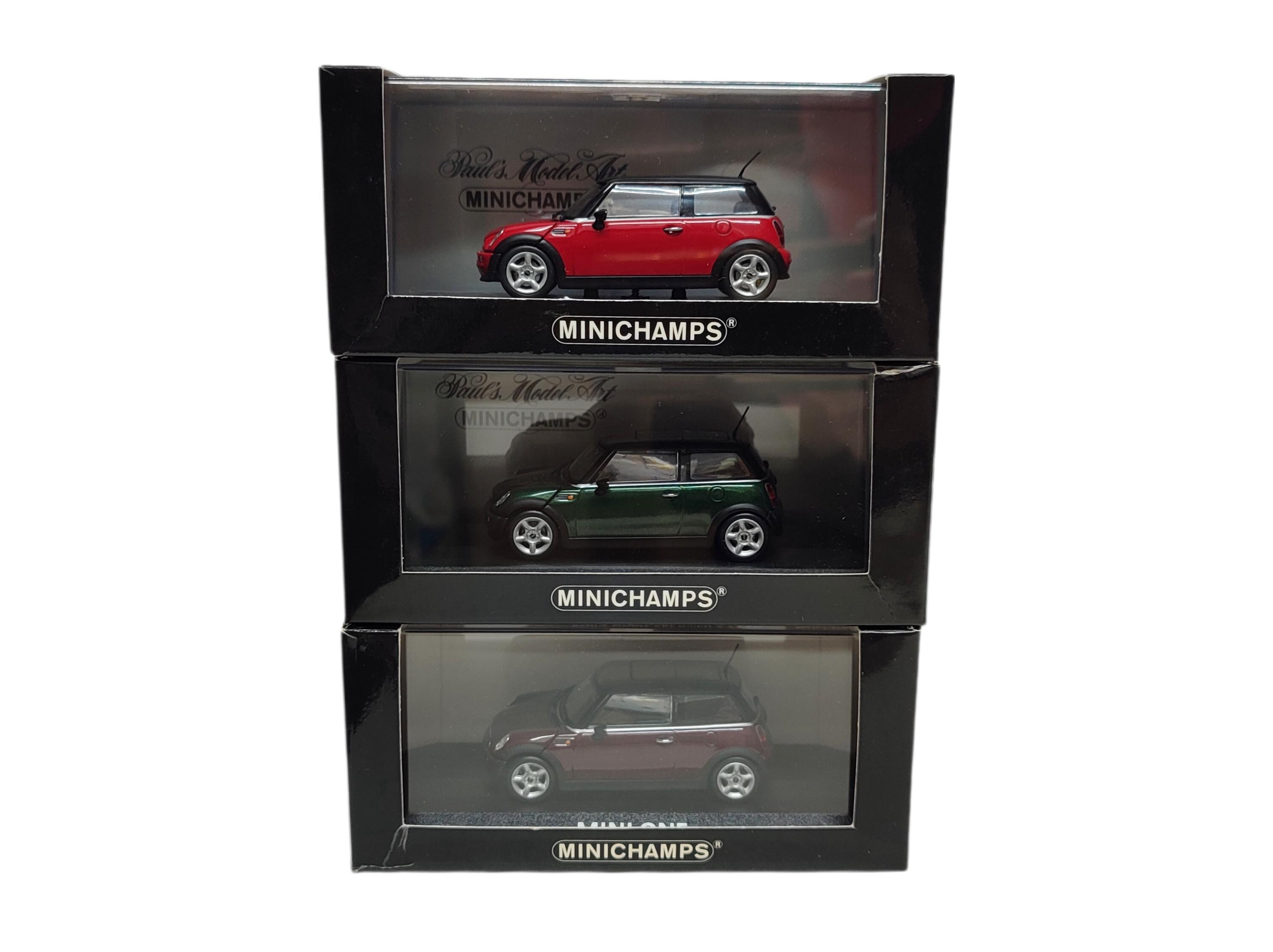 CORGI APPX SCALA 1/36 pressofuso 04305 Aston Martin DB5 Goldfinger 007