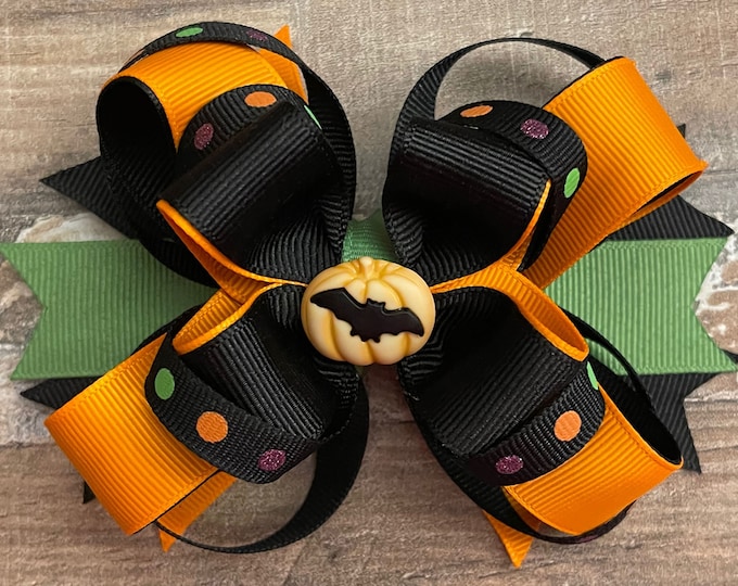 Halloween Hair Bow, Pumpkin Hair Bow, Fall Hair Bow, Orange Black Green Hair Bow, Boutique Style Bow, LUKDesignsBoutique, (A0006)
