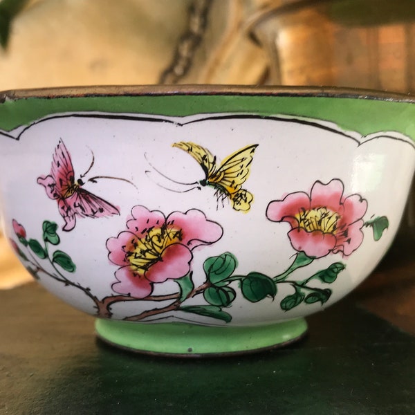 Vintage Asian Enamel Bowl - Chinese Enamel Bowl - Small Chinoiserie Bowl w/Floral, Butterflies - Enamel Rice Bowl - Asian Dish - Home Decor