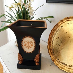 VTG Black Tole Cachepot Planter - Black Paw Foot Toleware Planter - Indoor Metal Orchid Planter - Vintage Black Hand Painted Tole Bin- Decor