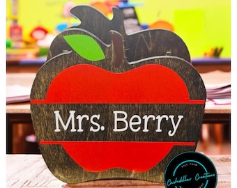 Personalized Apple Pencil Holder: Teacher Appreciation Gift
