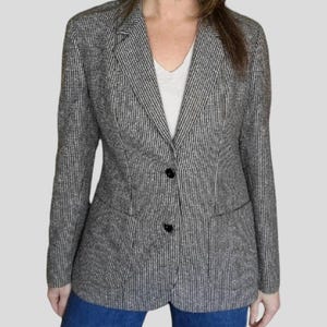 Vintage 90s Black and White Houndstooth check Belted Coat 12