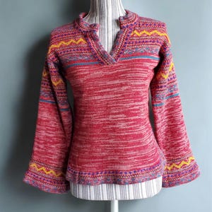 Vintage 70&#39;s colorful bell sleeve tunic style sweater. Hippie boho style.
