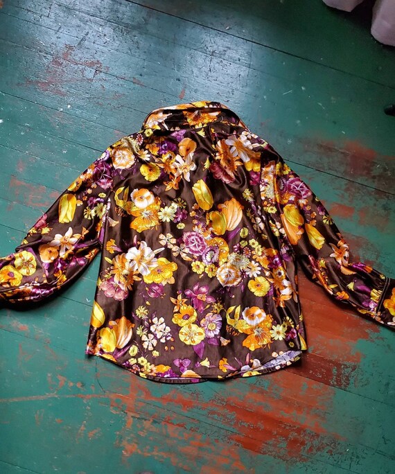 Gorgeous bright vintage floral polyester 70's blo… - image 8