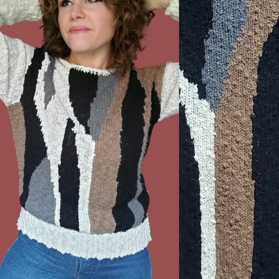 Soft and cozy vintage 70's-80's abstract sweater