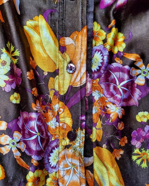 Gorgeous bright vintage floral polyester 70's blo… - image 5