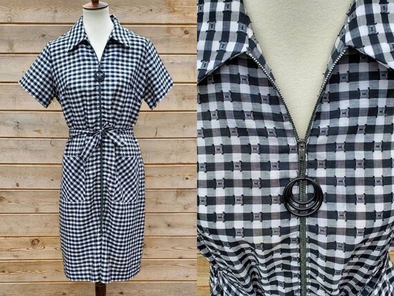 1950's cotton gingham metal zip front dress by "a… - image 2
