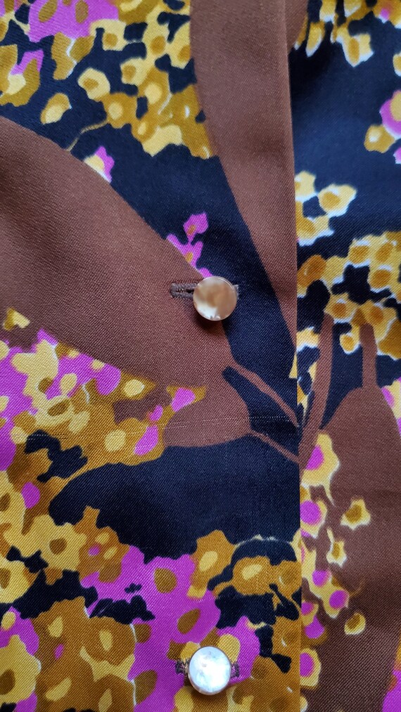 Groovy bright floral 70's blouse by Lady Manhattan - image 10