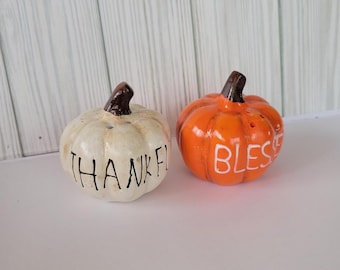 Pumpkin Salt and Pepper Shakers: Rustic Thanksgiving Table Decor