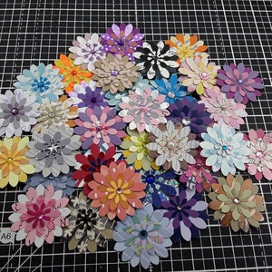 Set of 15, Paper flowers 1.5".