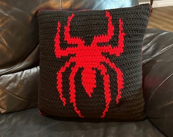 Grid Pattern | Spider Man Crochet Pillow Pattern