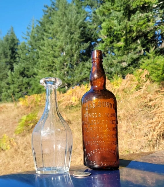 Blob Top Green Beer Bottle (JAS) Blob Top Green Beer Bottle (JAS)