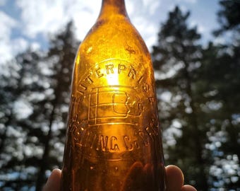 1890s Beautiful Honey Amber WESTERN Beer Bottle!  Old San Francisco  California Liquor Bottle