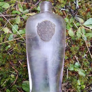 Beautiful Old Lavender Paris Perfume Bottle! Antique soft Amethyst French Scent Bottle!
