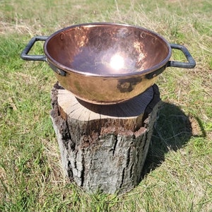 Antique Copper Candy Pot Kettle Confectioners Cauldron Cast iron Handles