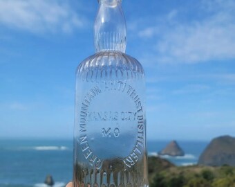 Excellent 1890s Green Mountain Distillery Bottle! Antique Fluted Kansas City Missouri Whiskey!