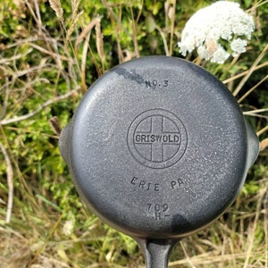 Super Smooth Antique #3 Griswold Skillet - Old Griswold USA Kitchen Cookware!