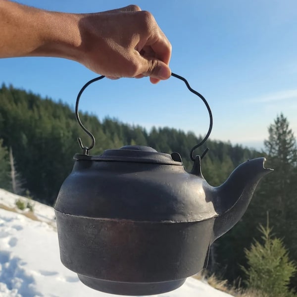 Spectacular 1850's Cast Iron Kettle! Old USA Handmade Iron Teapot Kitchenware