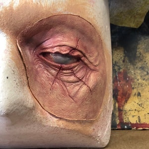 Myers mangled eye