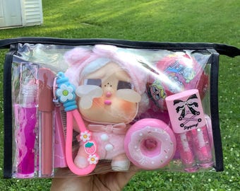 Cry Doll BaBy Mix Bundle Bag, 12 pieces mix bundle