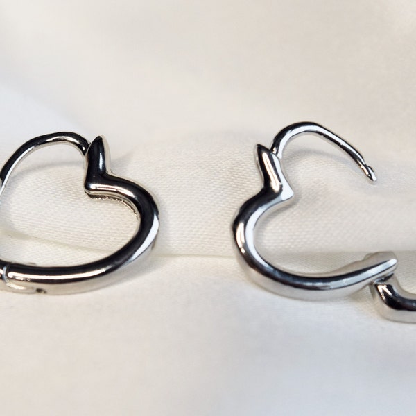 Boucles d'oreilles créoles coeur argentées, argent sterling 925, boucles d'oreilles créoles en forme de coeur