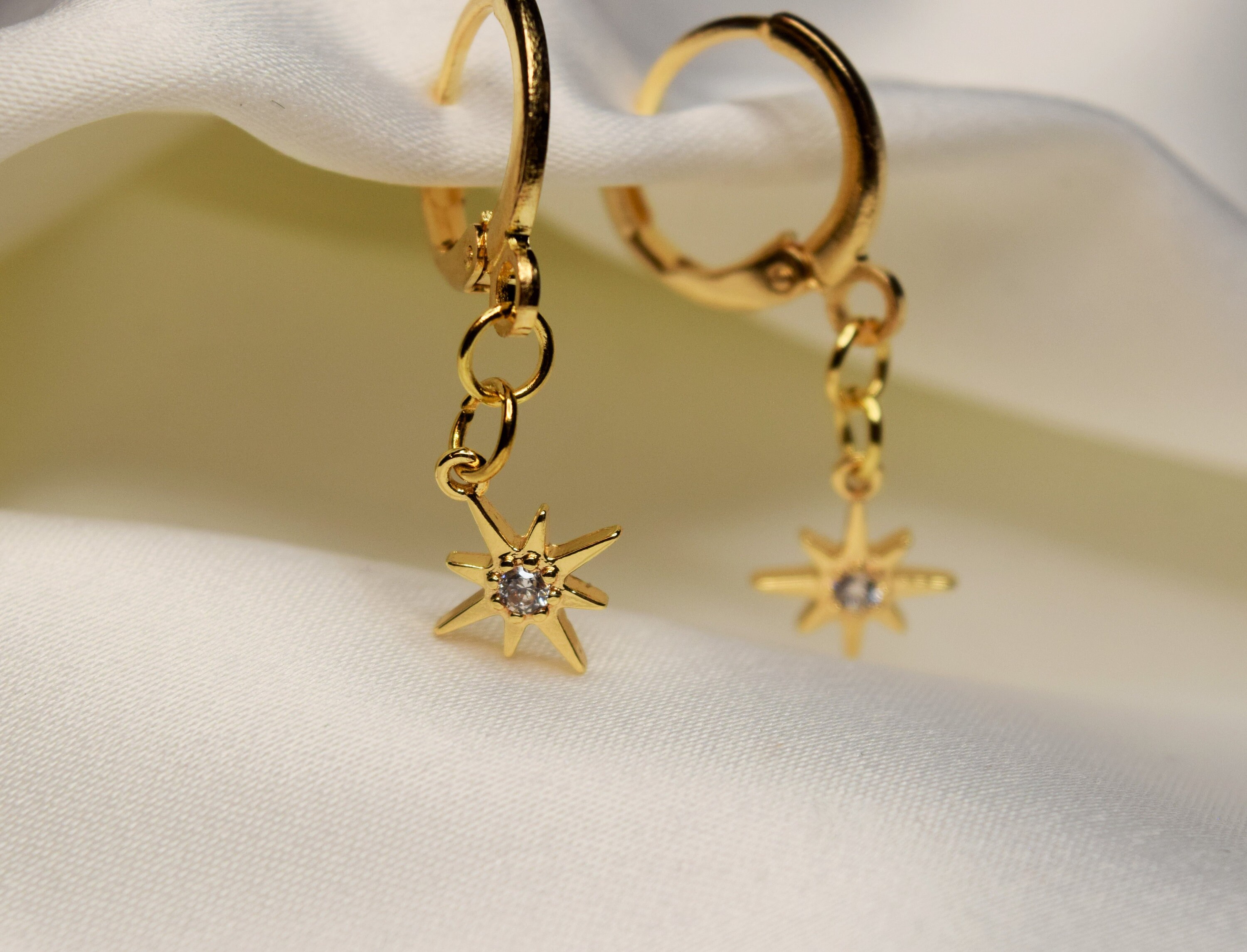 ☆人気☆【VINTAGE HOLLYWOOD】☆All Crystal Ring Earring.s☆ Art Deco Vintage Hollywood Crystal Earrings by Sweet Romance
