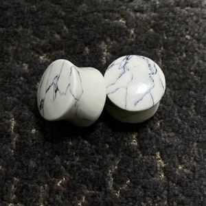 Howlite Plugs / Gauge - Double Flared Organic Stone Ear Plugs, (Pair) Size - 3mm to 50mm and Custum Available (Price per Pair)