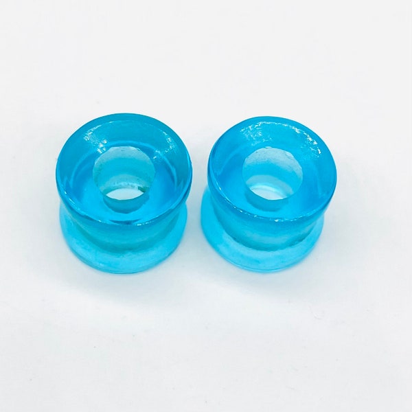 Pair of Blue Topaz Stone Handcrafted Ear Piercing Naga Body Jewelry Double Flare Round Shape Tunnel Plug Size 8g to 40mm Wholesale Available