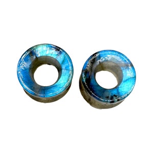 Par de piercings de oreja de cristal de labradorita azul natural, hechos a mano, de Naga, con doble acampanado, de 6 g (4 mm) a 25 mm (1").