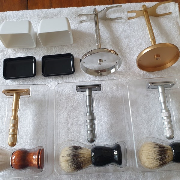 High Quality Two Piece Safety Razors, Shaving Brushes, Razor Stand and Blade Disposal Case