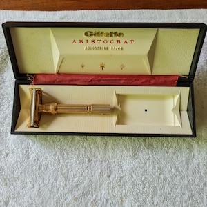 1965 (K-4) Gillette Aristocrat, Gold Plated in Case, Mint Condition