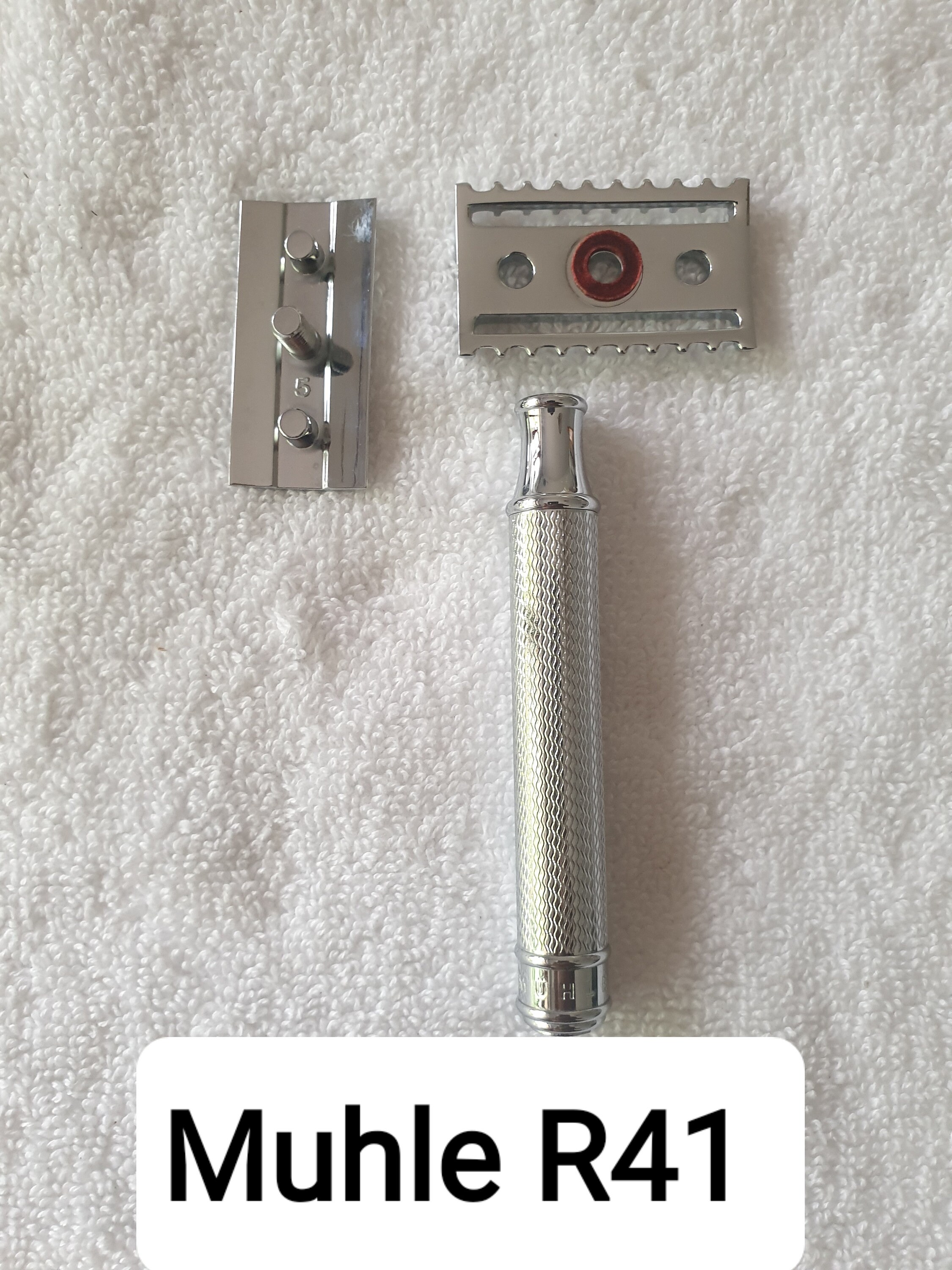 Aggressive Safety Razors Ikon Shavecraft 104, Muhle R41three Pieces and