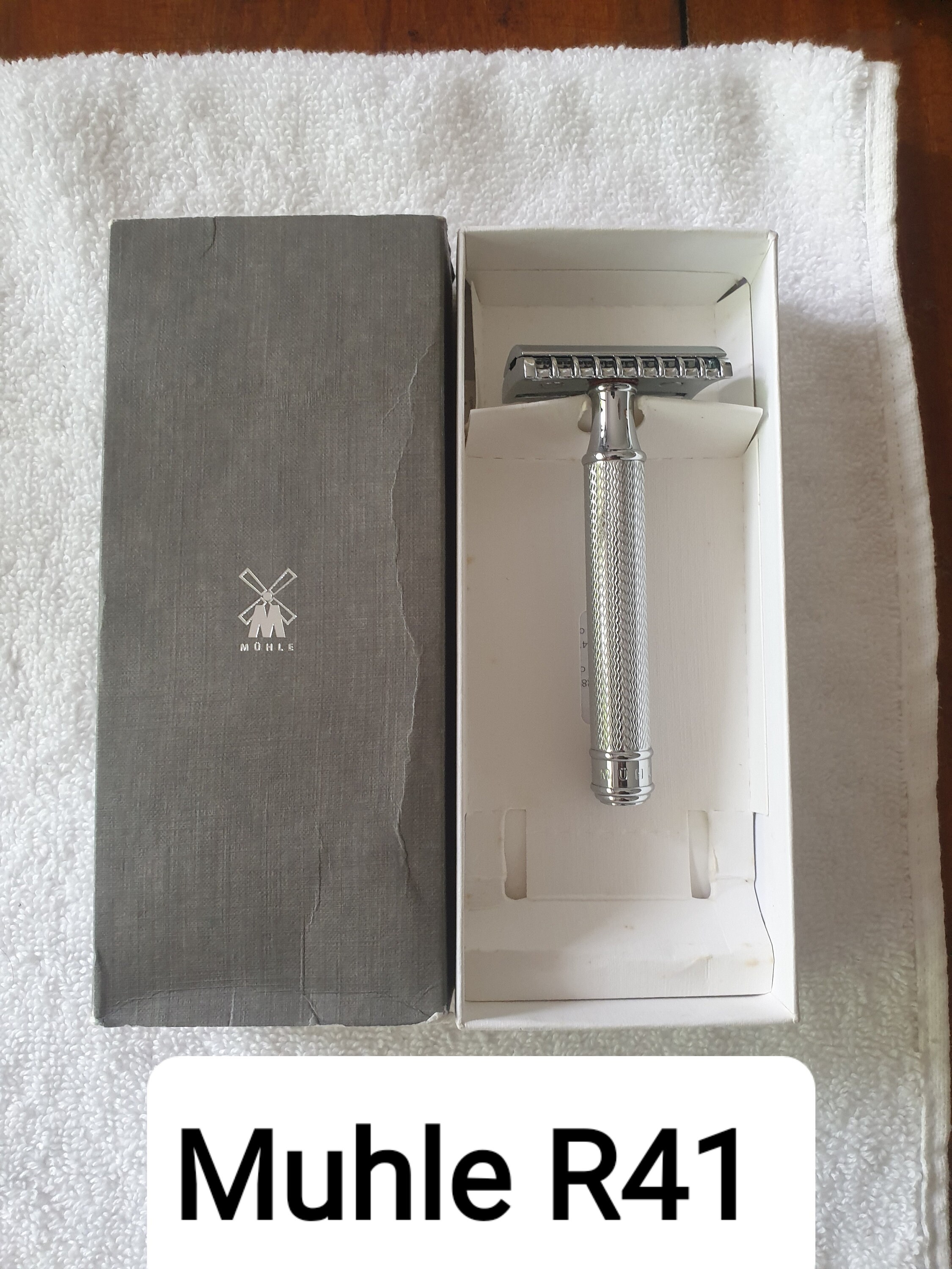 Aggressive Safety Razors Ikon Shavecraft 104, Muhle R41three Pieces and