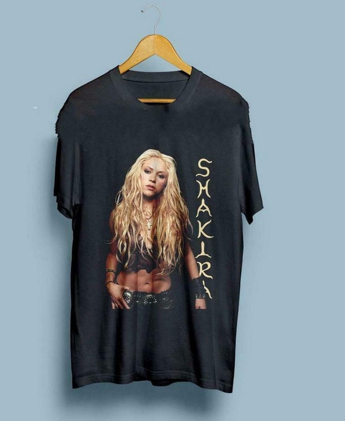 shakira graphic tee