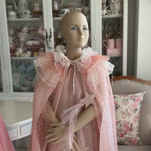 Princess cape