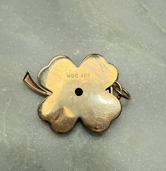 10K Solid Gold Engine Turned Clover Conversion Pe… - image 3