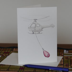 Helicóptero transportando cartão em branco ilustrado de coração pesado, Dia dos Namorados, Aniversário, Amor, Casamento, Aniversário