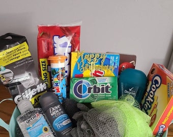 Mens small gift basket